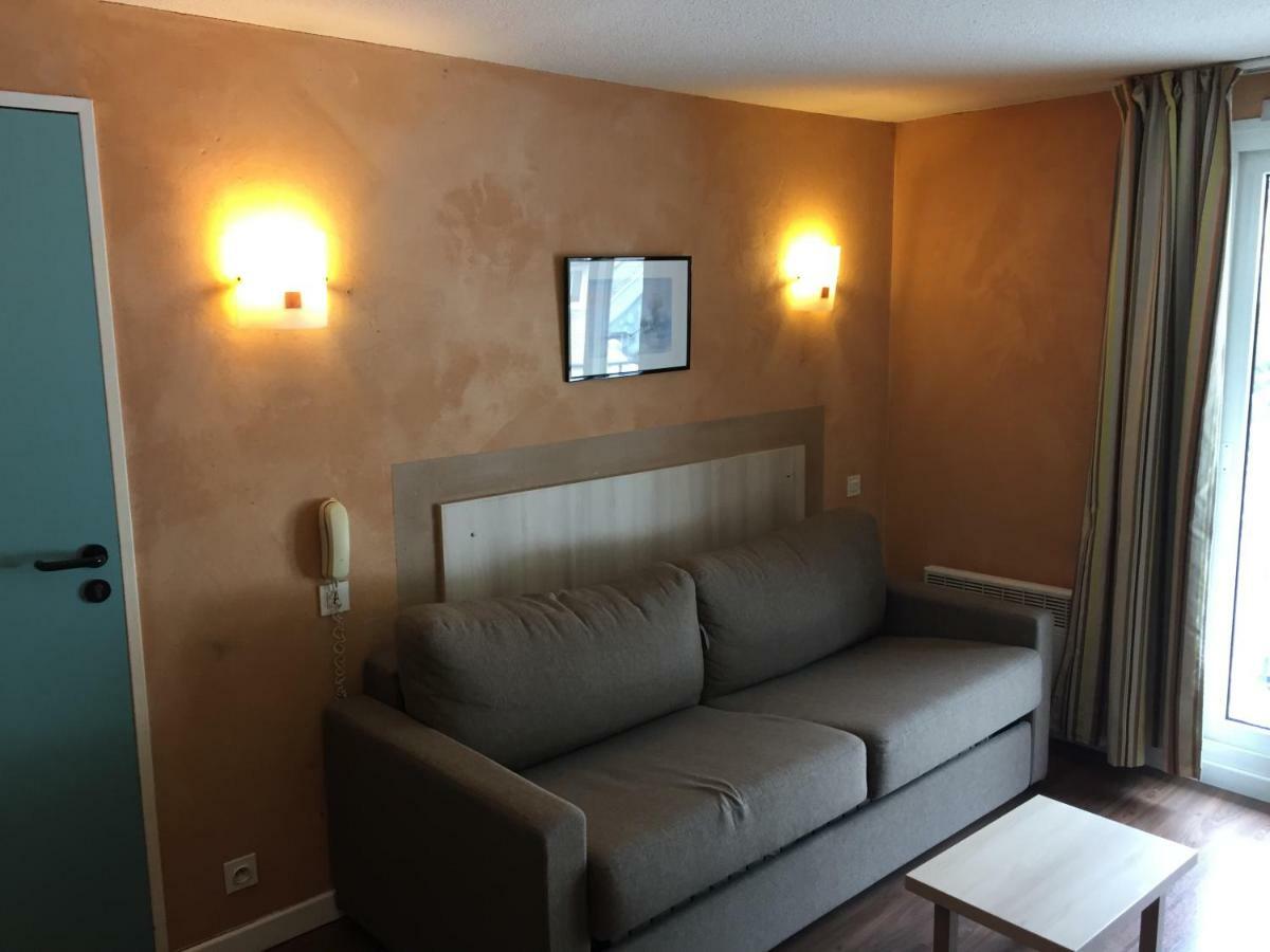 Appartement Prive Dans Residence Balneo Aladin Cauterets Exterior foto